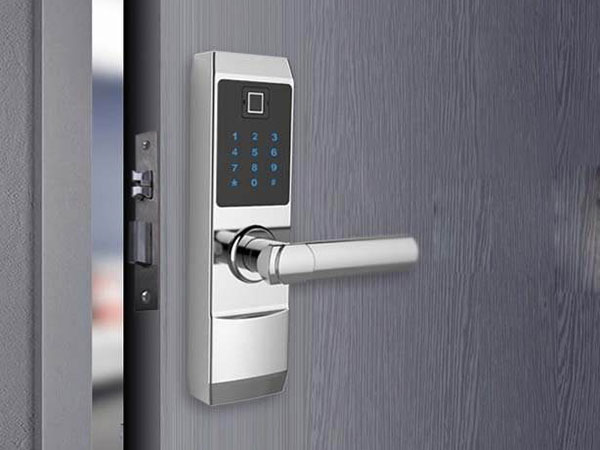 隆林24小时上门开锁公司