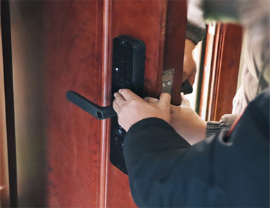 隆林24小时上门开锁公司